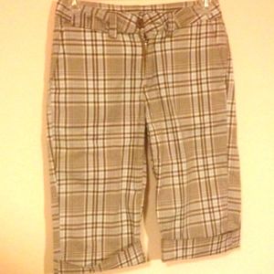 Girls sz 14  plaid shorts